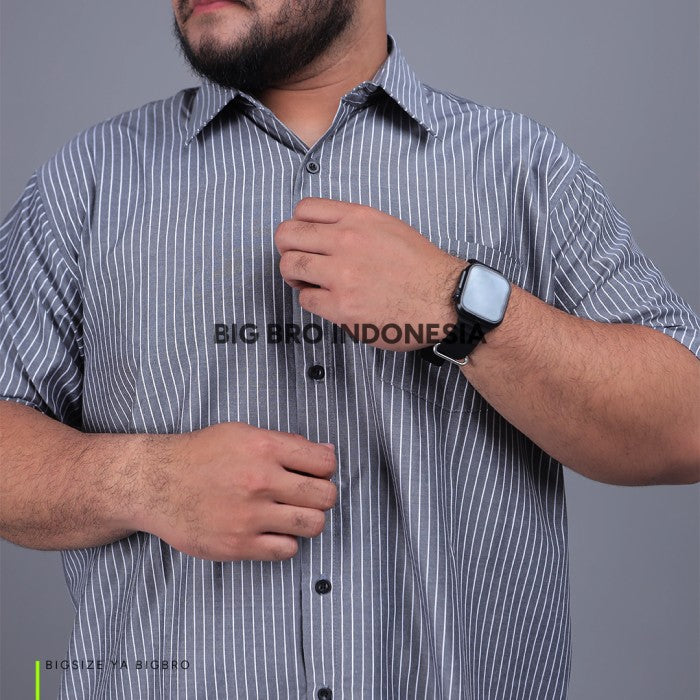 Kemeja Salur Lengan Pendek Big Size Pria BIG BRO XL XXL XXXL